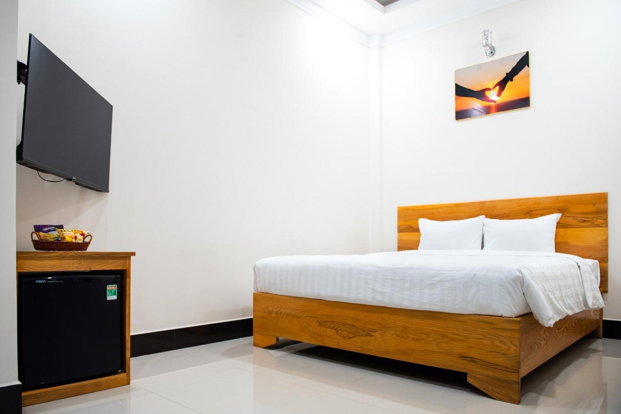 Minh Lam Hotel Pleiku Exterior foto